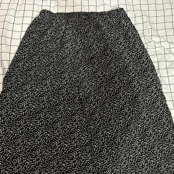 Monk & Lou Patterned Culotte Pants - Picture 4 of 4